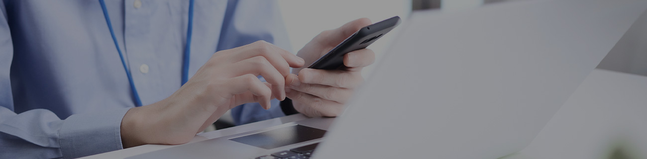bnr_contact_bg